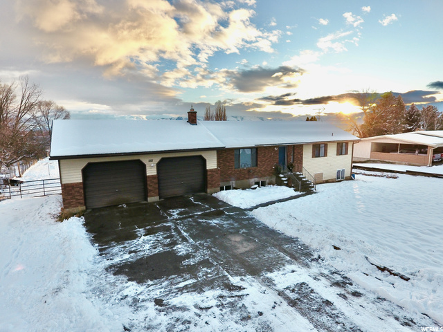 555 West Grandview Road Malad City, ID 83252 - Photo 1 of 1 View of front facade with a garage