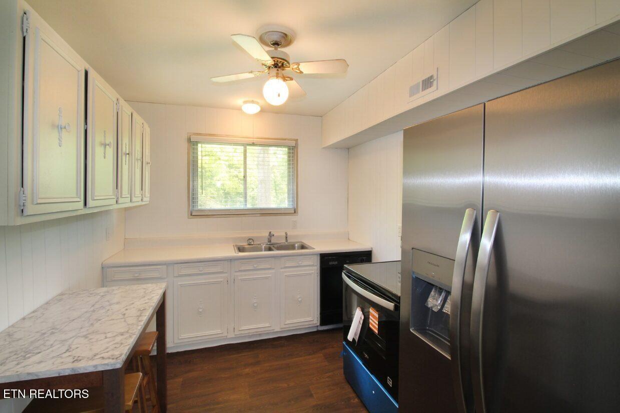 119 Briar Road Oak Ridge, TN 37830 - Photo 14 of 25 Kitchen 1