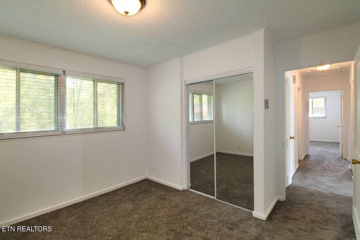 119 Briar Road Oak Ridge, TN 37830 - Photo 22 of 25 Bedroom 2