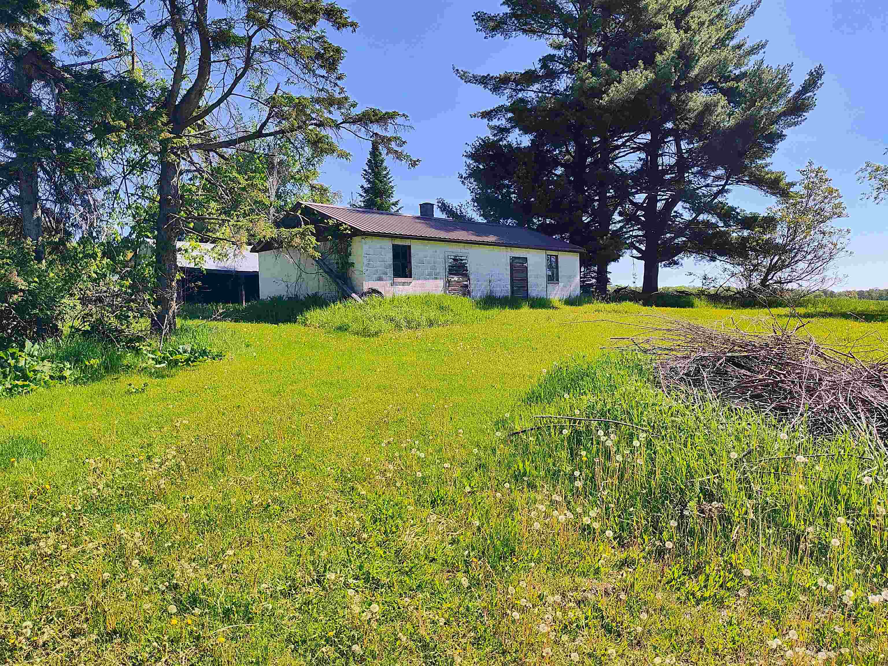 W10276 West 6th Road Pound, WI 54161 - Photo 17 of 46 Gallery Image 17