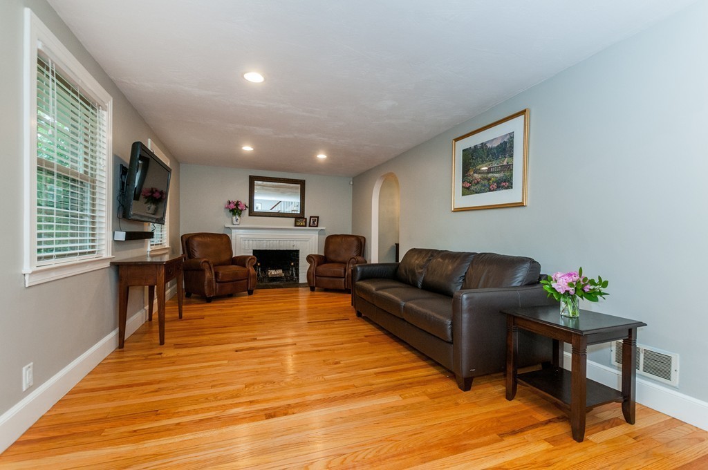 43 Nobel Road Dedham, MA 02026 - Photo 14 of 27 Gallery Image 14
