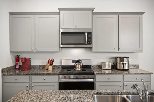 $350,000 | 120 Sweet Cherry Lane, Summerville, SC 29486