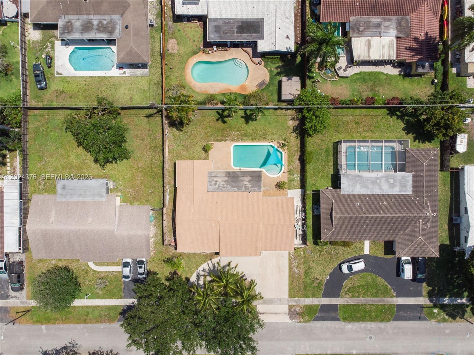 7220 Northwest 10th Place Plantation, FL 33313 - Photo 37 of 43