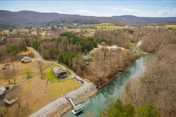 $39,999 | 0 Hidden River Lane, Spencer, TN 38585