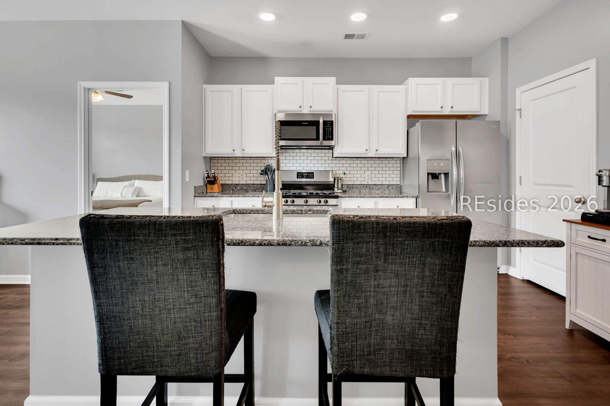 174 Horizon Trail Bluffton, SC 29910 - Photo 10 of 33 Large Kitchen Island