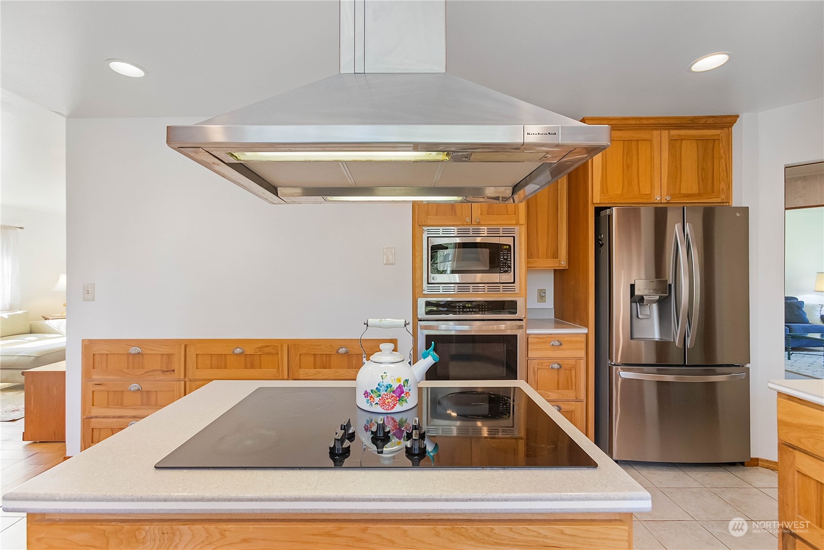 15710 Carney Lake Road Southwest Port Orchard, WA 98367 - Photo 12 of 40 Gallery Image 12