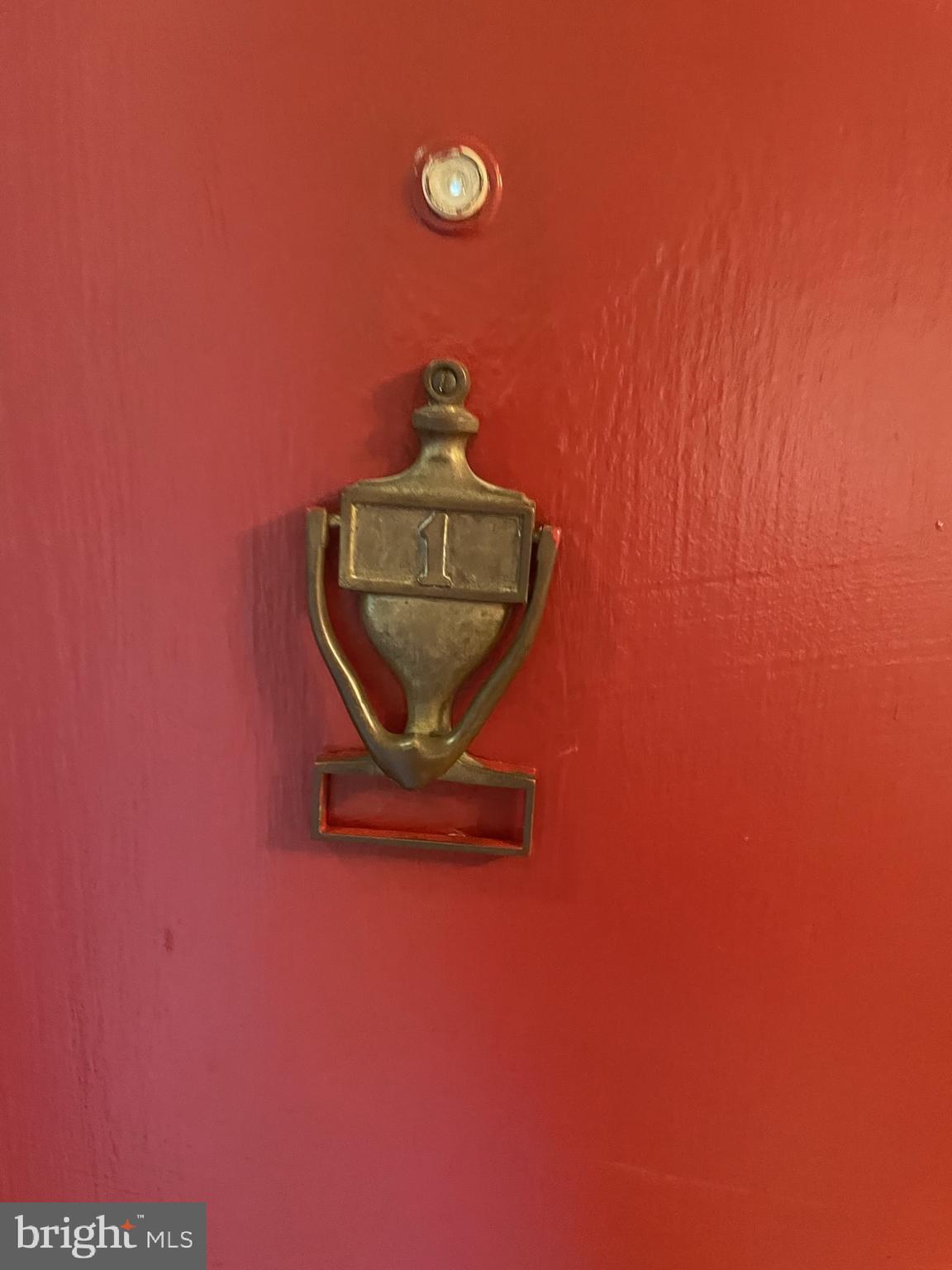 2229 40th Place Northwest, Unit 1 Washington, DC 20007 - Photo 16 of 16 a picture of a wall with a projector