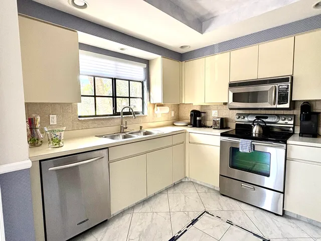 $9,500 | 15622 Loch Maree Lane, Unit 6803, Delray Beach, FL 33446