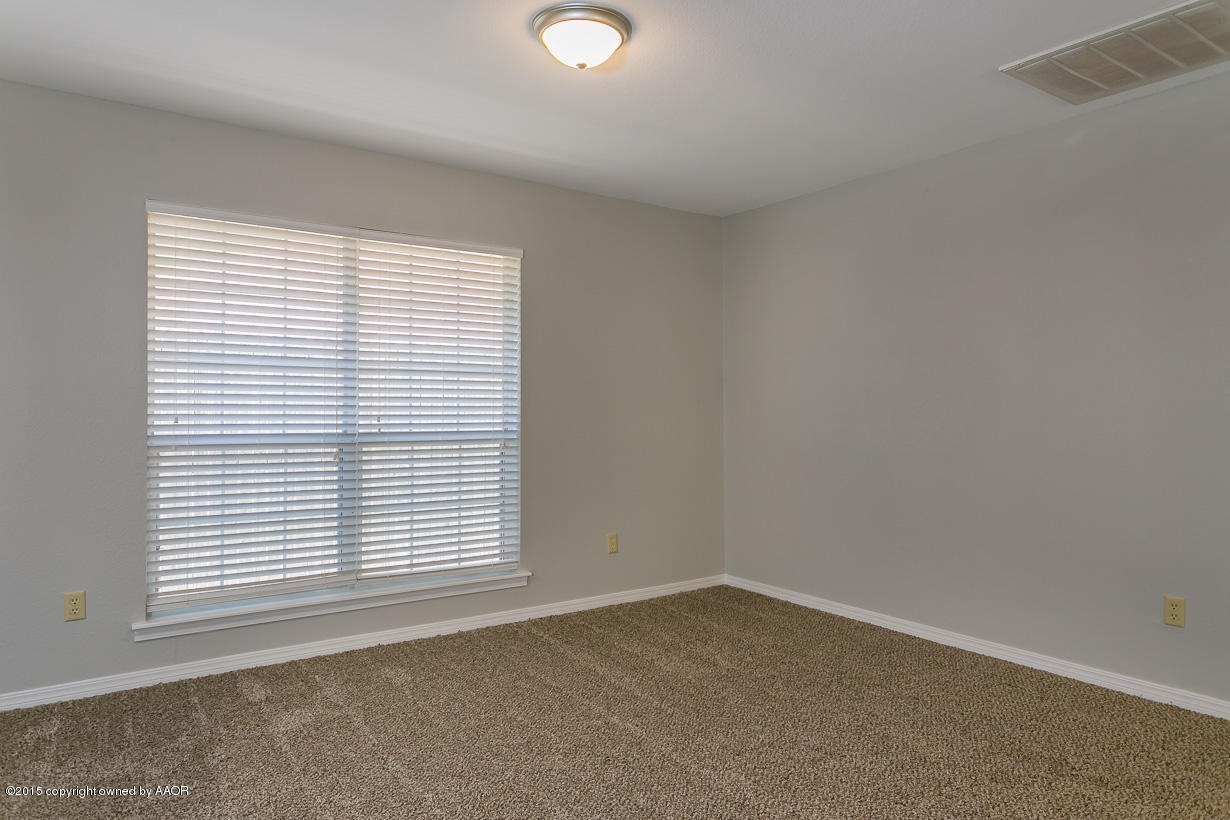 6035 Belpree Road Amarillo, TX 79106 - Photo 6 of 18 6035_Belpree-6