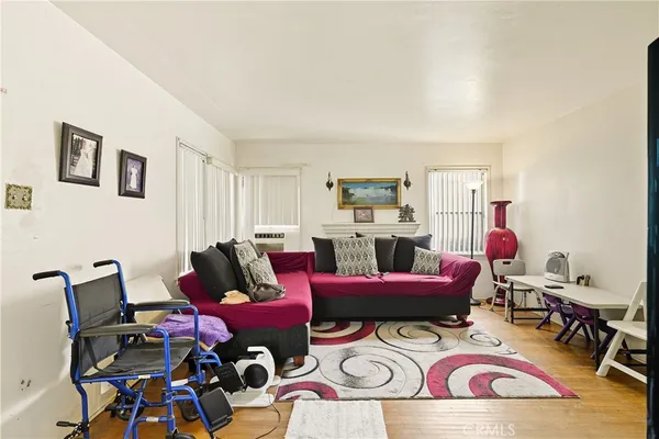 $824,500 | 7015 Templeton Street, Huntington Park, CA 90255