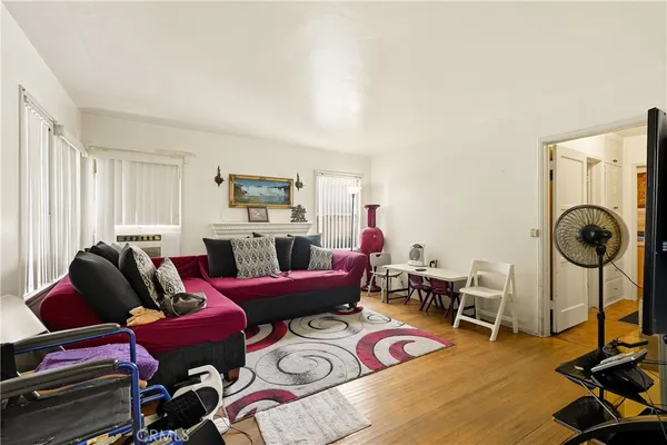 $824,500 | 7015 Templeton Street, Huntington Park, CA 90255