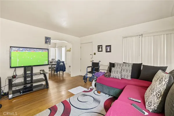 $824,500 | 7015 Templeton Street, Huntington Park, CA 90255