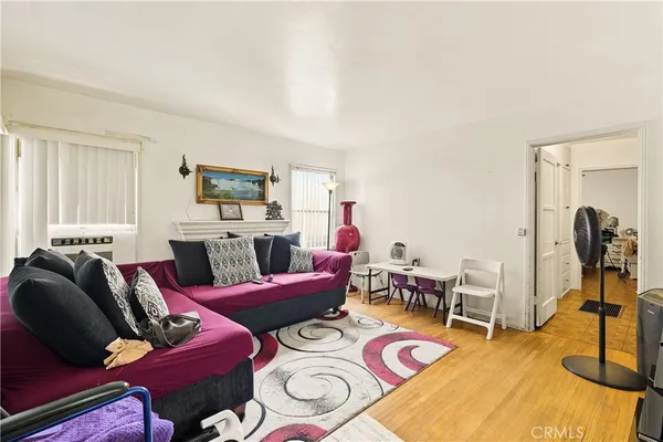 $824,500 | 7015 Templeton Street, Huntington Park, CA 90255