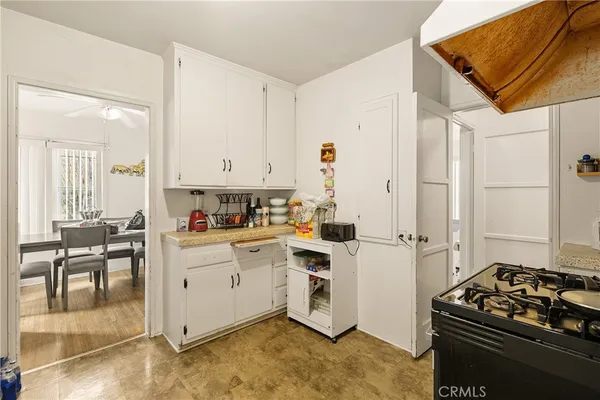 $824,500 | 7015 Templeton Street, Huntington Park, CA 90255