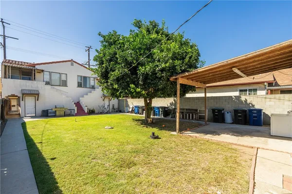 $824,500 | 7015 Templeton Street, Huntington Park, CA 90255