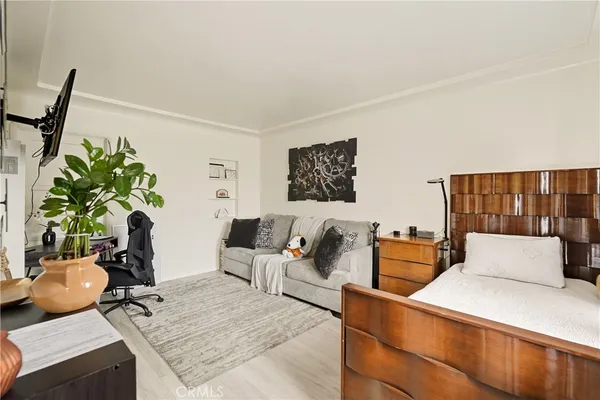 $824,500 | 7015 Templeton Street, Huntington Park, CA 90255