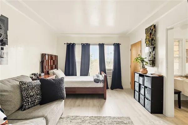 $824,500 | 7015 Templeton Street, Huntington Park, CA 90255