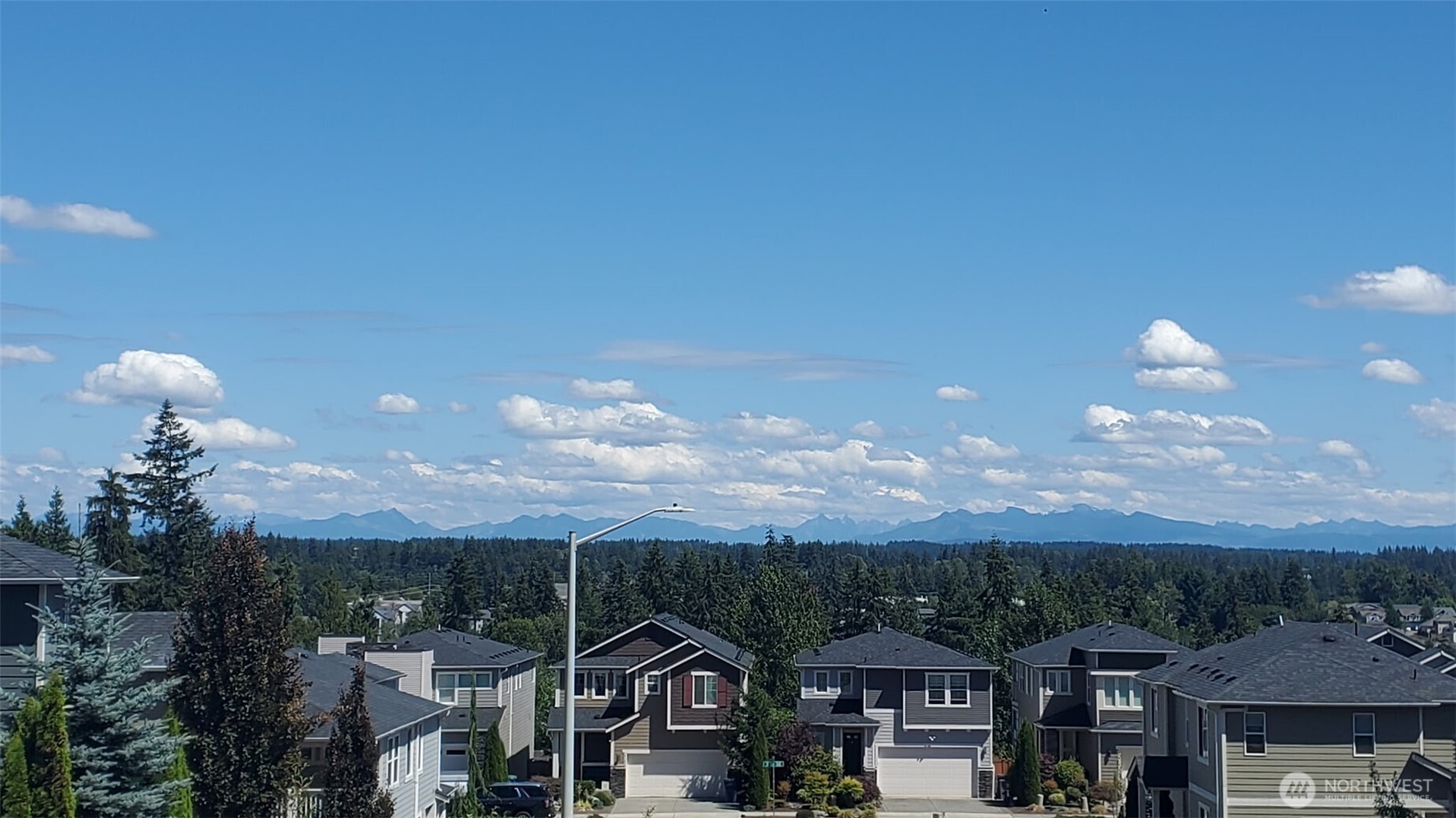 315 182nd Street Southeast Bothell, WA 98012 - Photo 5 of 40 Gallery Image 5