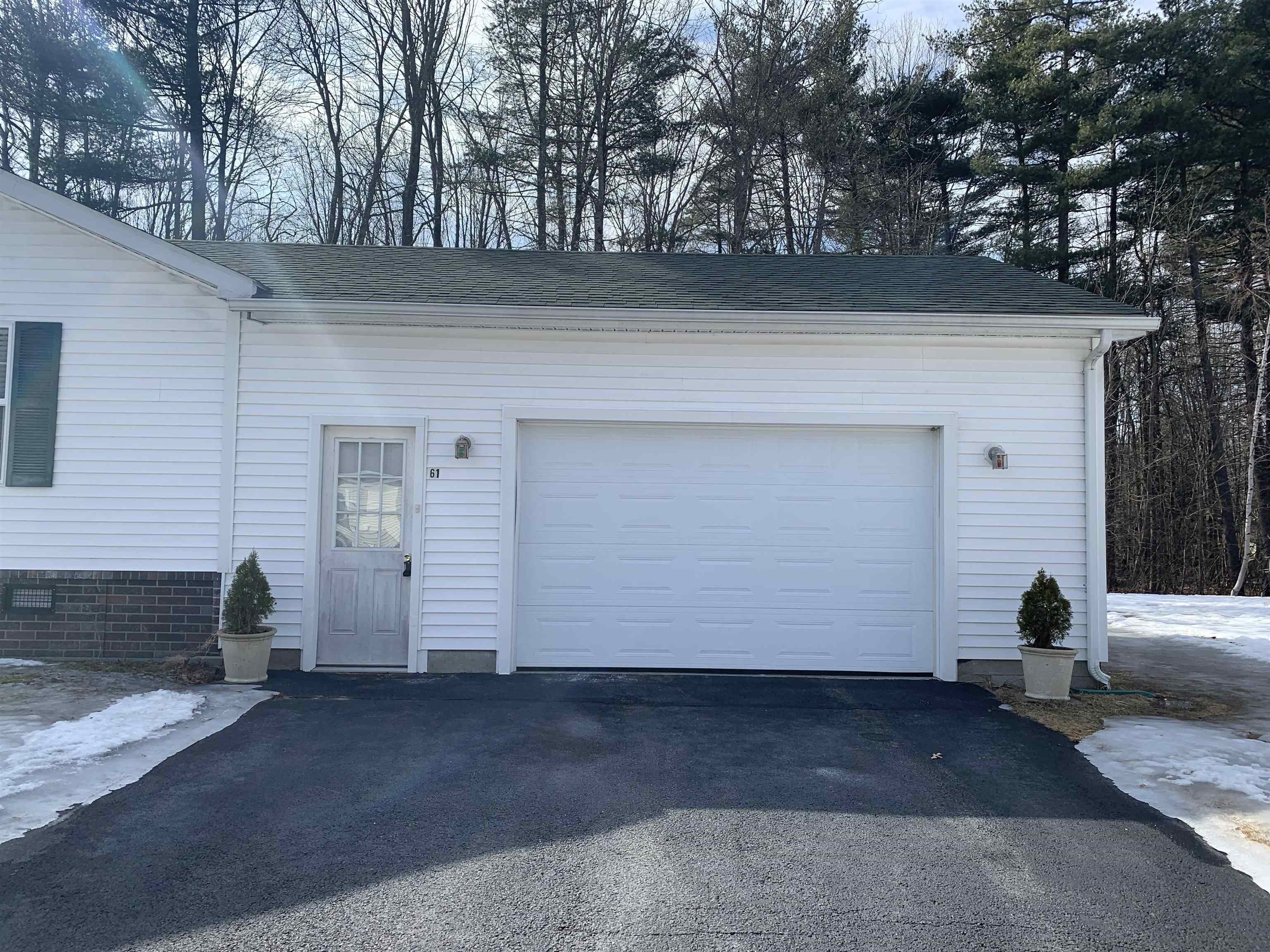 61 Sagebrush Drive Rochester, NH 03867 - Photo 6 of 25 Gallery Image 6
