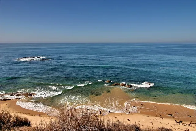 $10,000 | 30851 Marilyn Drive, Laguna Beach, CA 92651