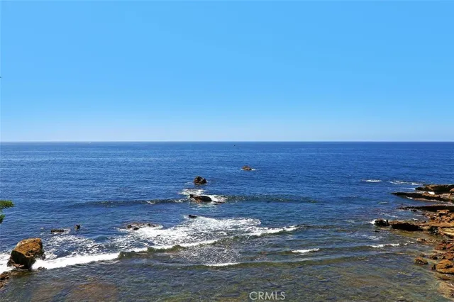 $10,000 | 30851 Marilyn Drive, Laguna Beach, CA 92651