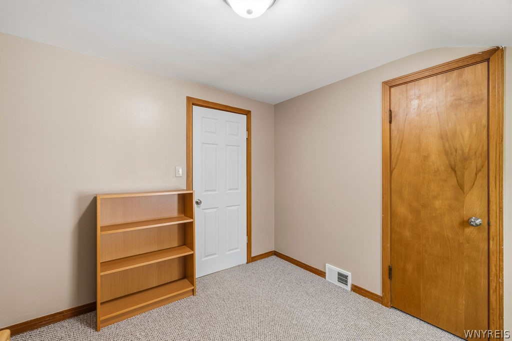330 Rudlen Road Lewiston, NY 14092 - Photo 33 of 43