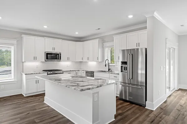 $527,900 | 608 Silver Trace, White House, TN 37188