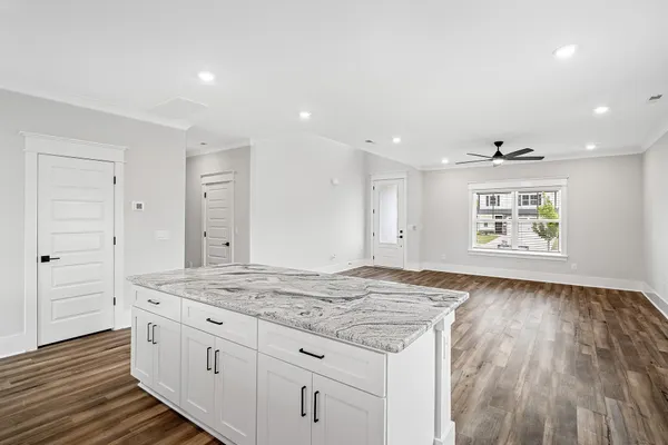 $527,900 | 608 Silver Trace, White House, TN 37188