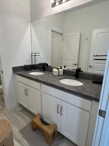 $650,000 | 8813 Antarus Dr Lake, Unit 8813, Lake Worth, FL 33467