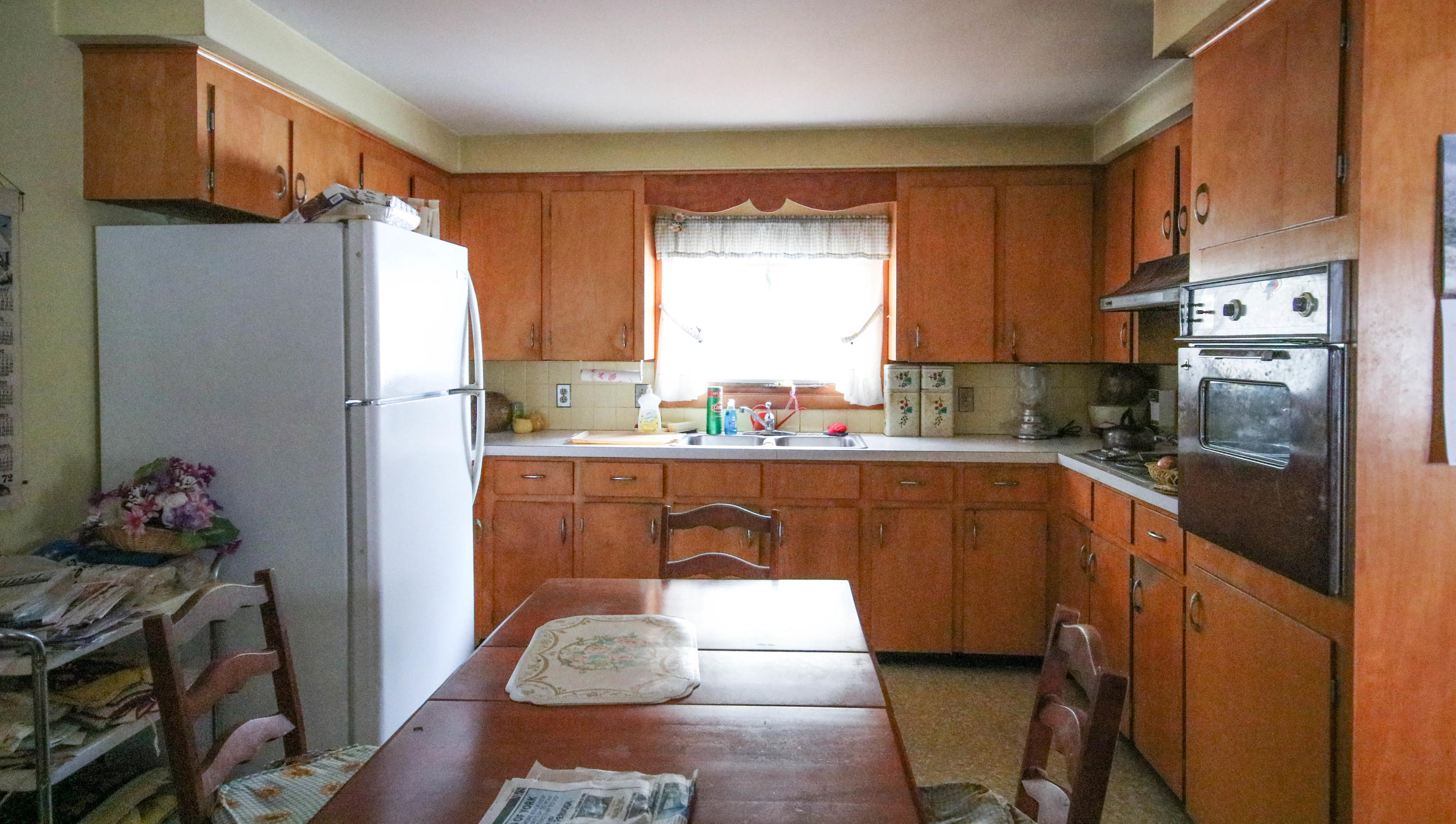 128 Sea Road Kennebunk, ME 04043 - Photo 4 of 10 3