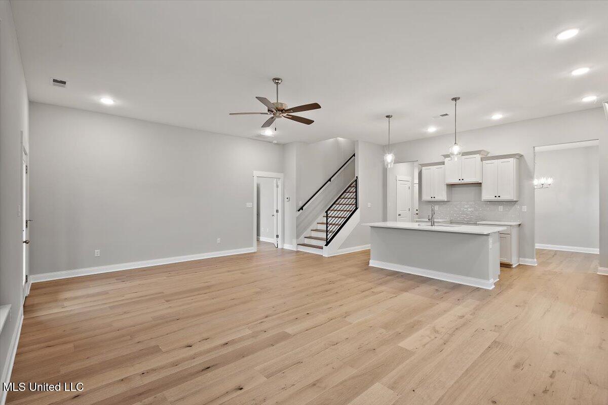 828 Quitman Court West Nesbit, MS 38651 - Photo 11 of 40 Lambert