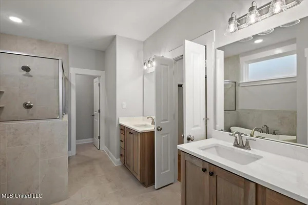 $355,900 | 828 Quitman Court West, Nesbit, MS 38651