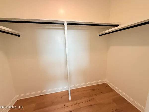 $355,900 | 828 Quitman Court West, Nesbit, MS 38651