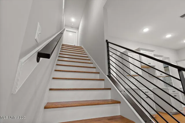 $355,900 | 828 Quitman Court West, Nesbit, MS 38651