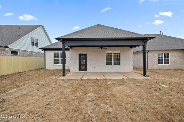 $355,900 | 828 Quitman Court West, Nesbit, MS 38651