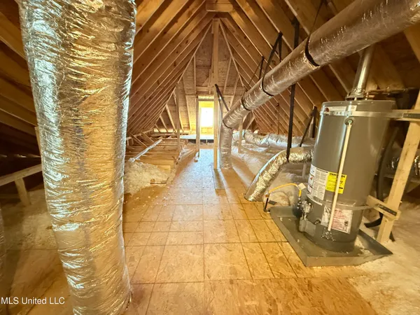 $355,900 | 828 Quitman Court West, Nesbit, MS 38651