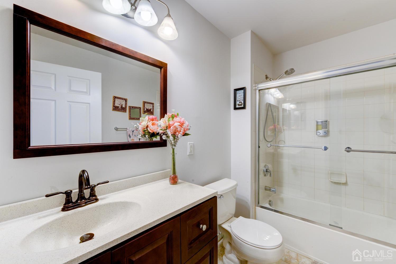 358 Rector Street, Unit 506 Perth Amboy, NJ 08861 - Photo 16 of 26 Gallery Image 16
