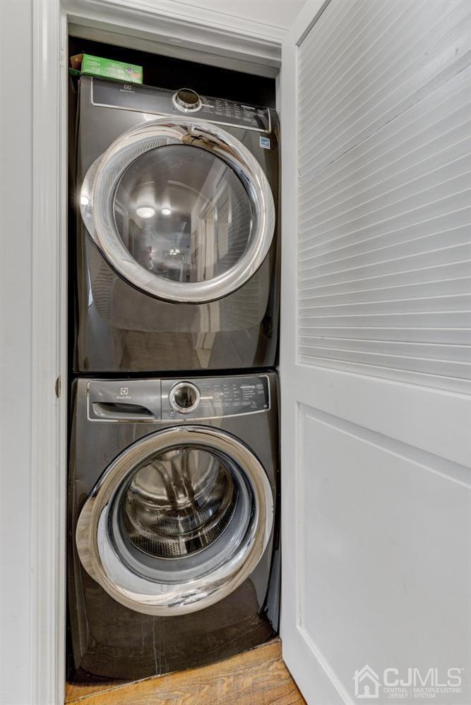 358 Rector Street, Unit 506 Perth Amboy, NJ 08861 - Photo 17 of 26 Gallery Image 17