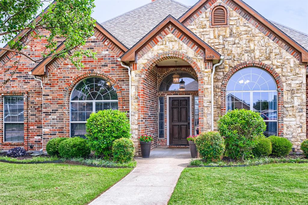 603 Ash Street Pilot Point, TX 76258 - Photo 2 of 28