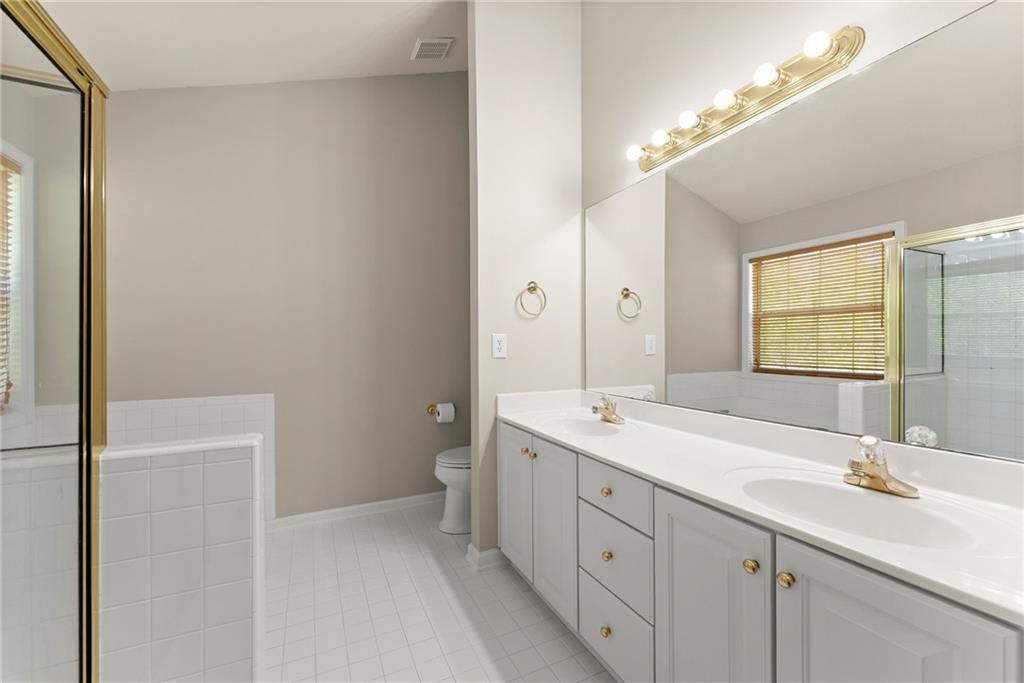 3656 Castle View Court Suwanee, GA 30024 - Photo 26 of 55