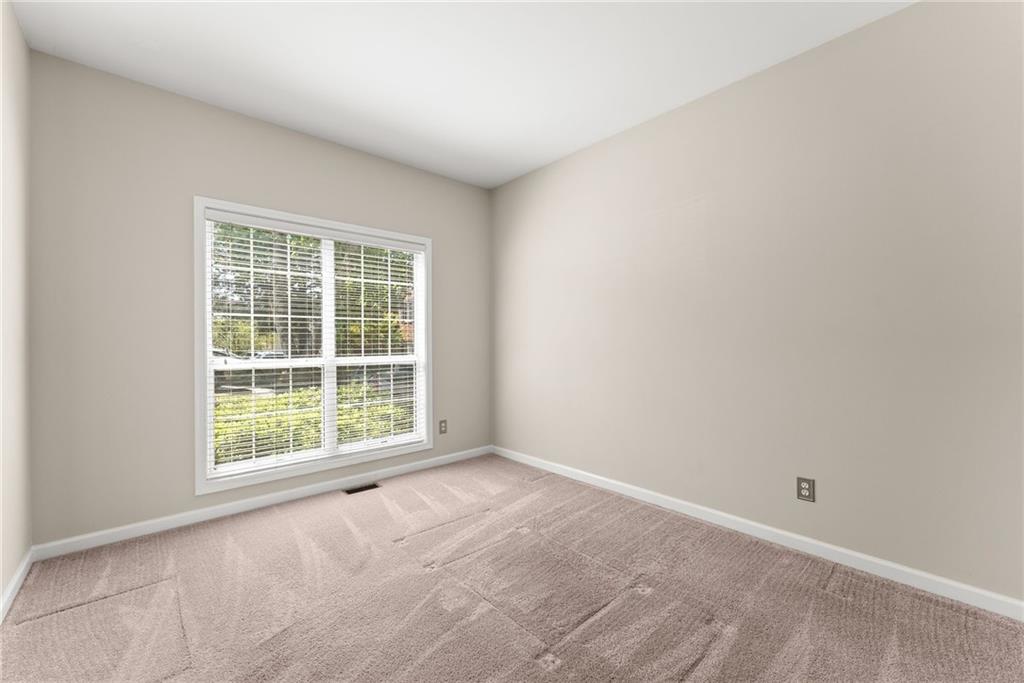 3656 Castle View Court Suwanee, GA 30024 - Photo 4 of 55