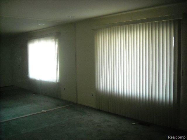 4014 Devonshire Street Sterling Heights, MI 48310 - Photo 6 of 14 DSCN6427