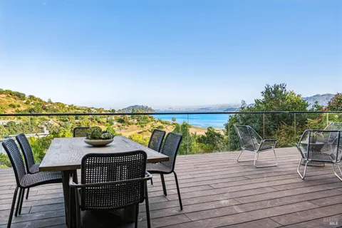$6,277,000 | 9 Burrell Court, Tiburon, CA 94920