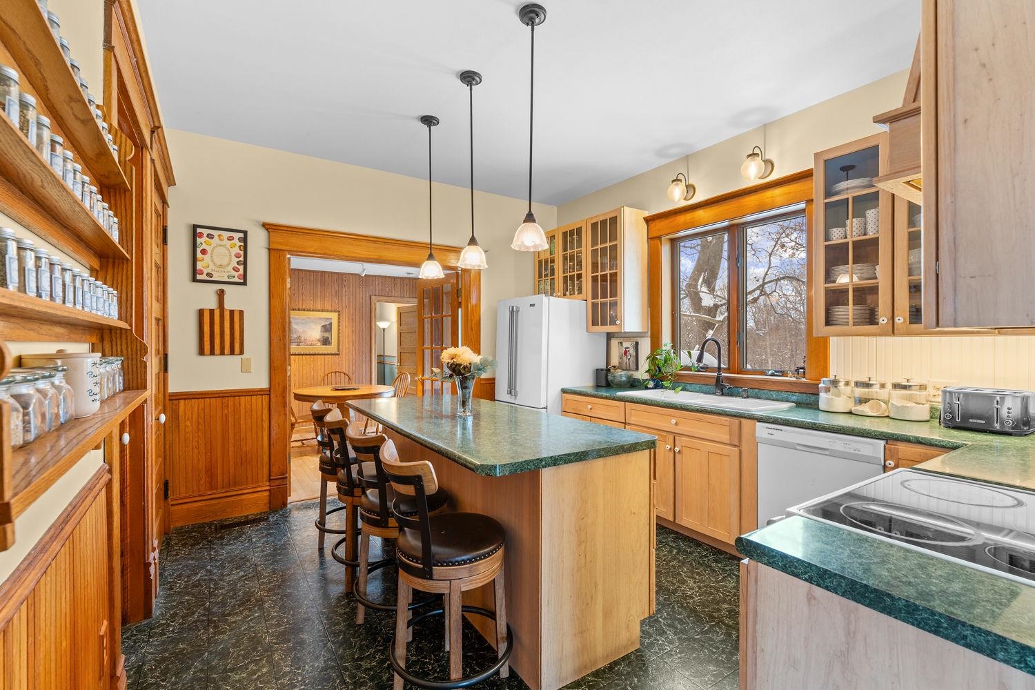 405 2nd Baraboo, WI 53913 - Photo 18 of 66