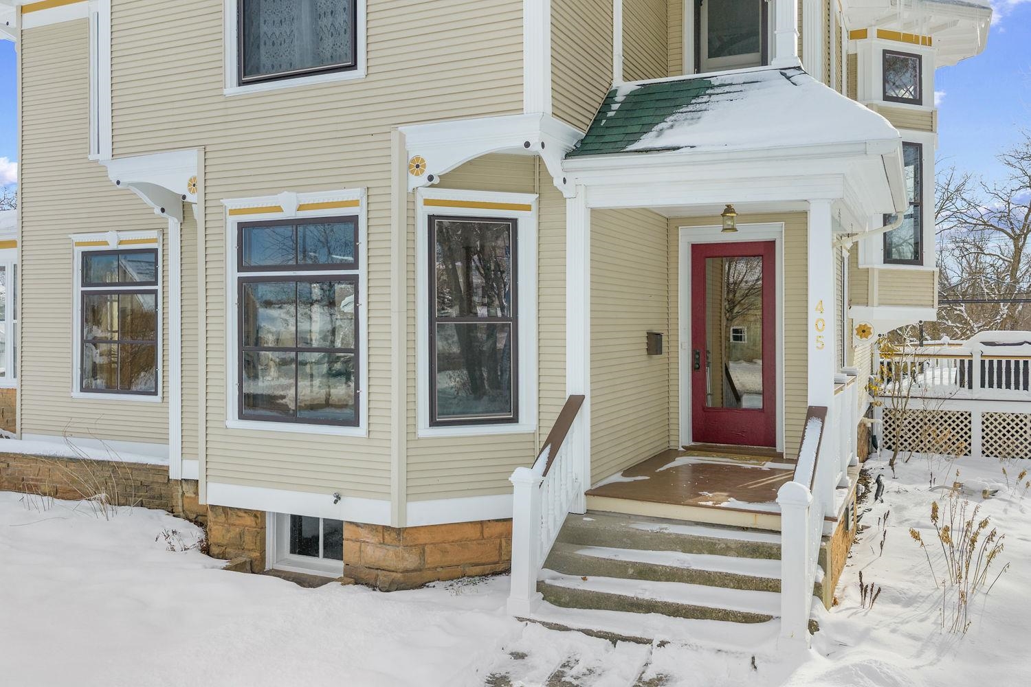 405 2nd Baraboo, WI 53913 - Photo 3 of 66