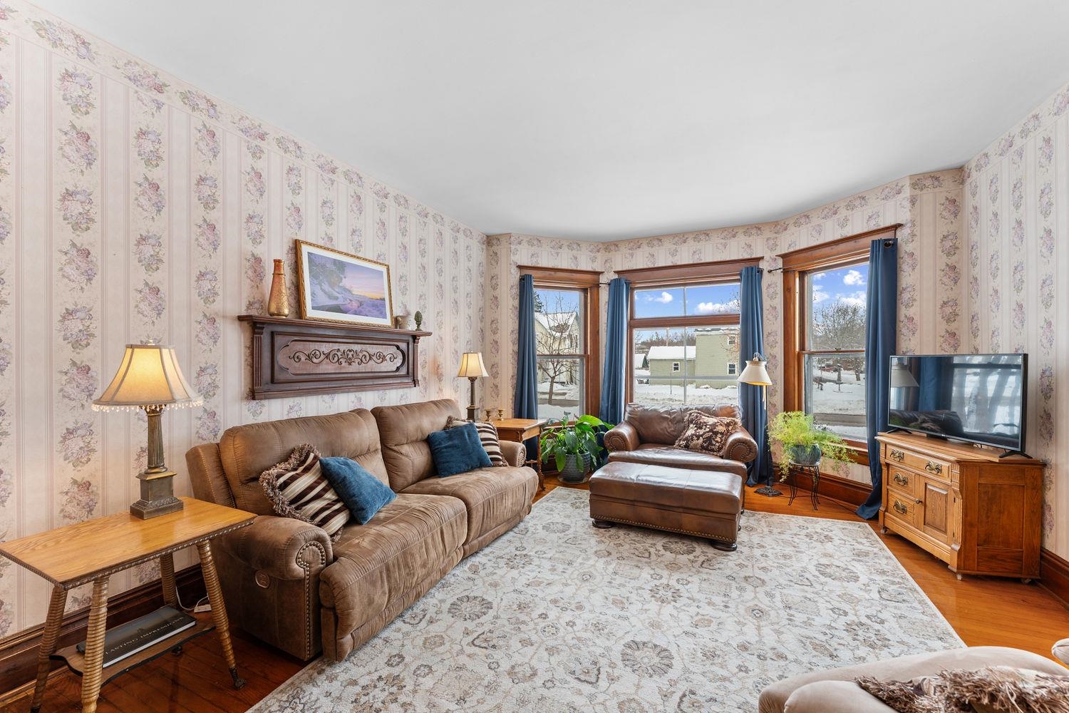 405 2nd Baraboo, WI 53913 - Photo 9 of 66