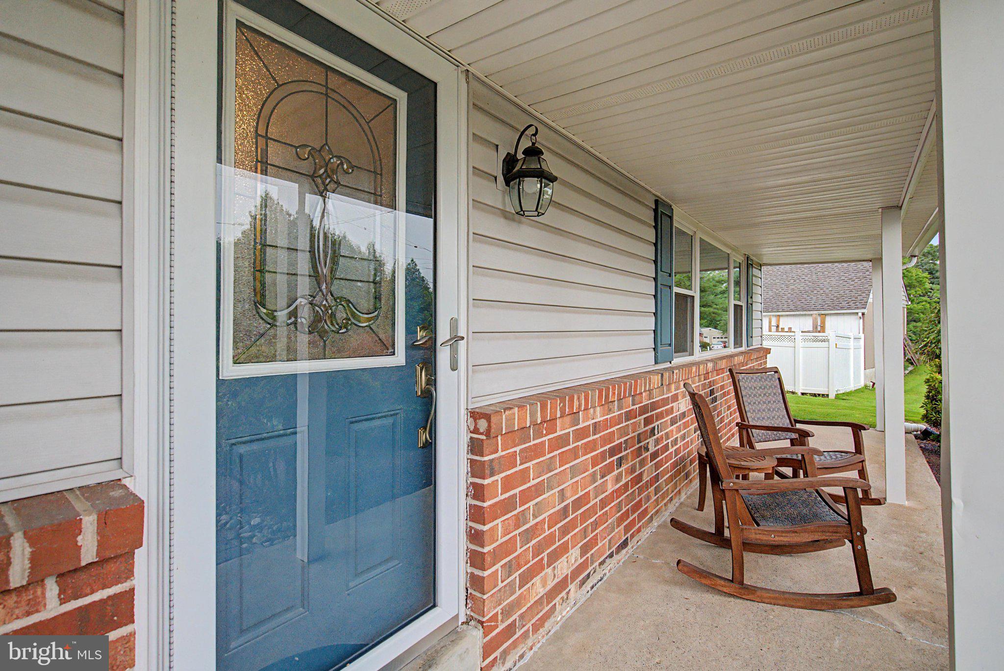 61 Eagle Road Chalfont, PA 18914 - Photo 4 of 34 Gallery Image 4