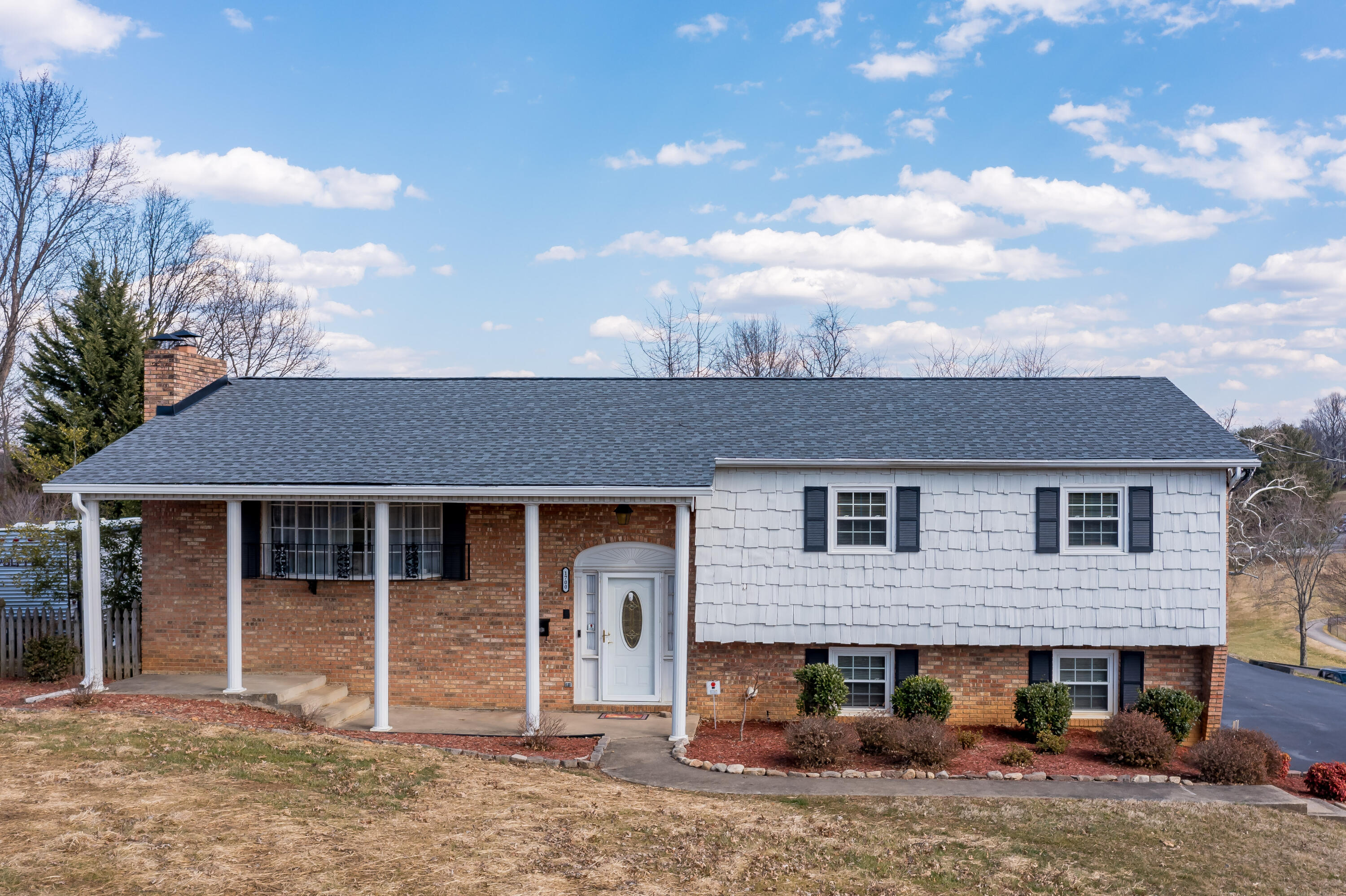 1700 Sundale Road Johnson City, TN 37604 - Photo 61 of 66 1700 Sundale Road (14 of 77)