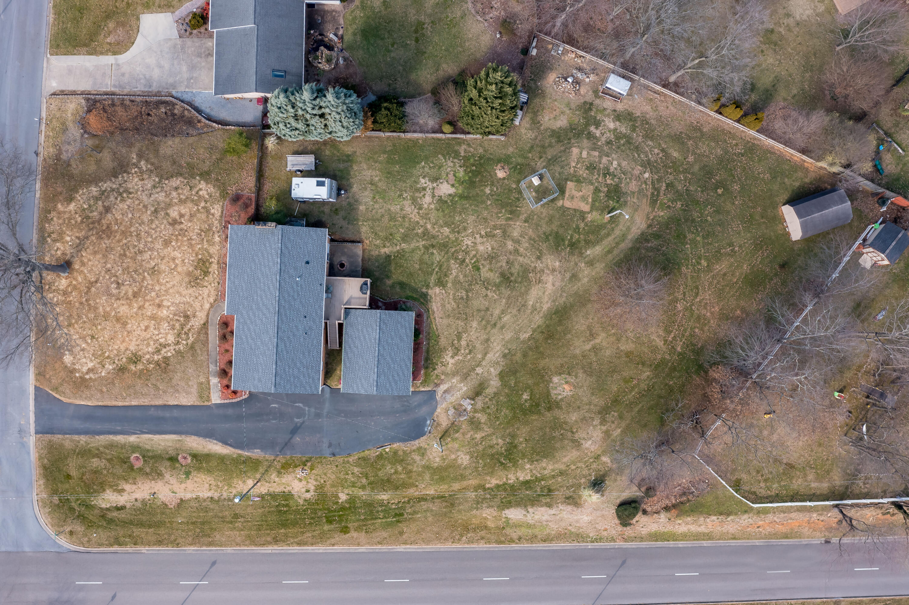 1700 Sundale Road Johnson City, TN 37604 - Photo 65 of 66 1700 Sundale Road (11 of 77)