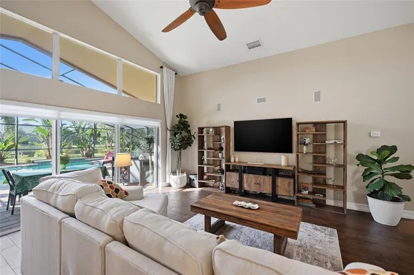 $875,000 | 12012 Longview Lake Circle, Bradenton, FL 34211